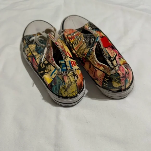 Custom Converse Chuck Taylor Low Top Magazine Collage Art Sneakers Keen Cush - Picture 7 of 8